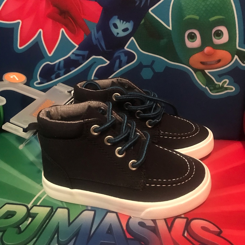 Gymboree Black canvas sneakers